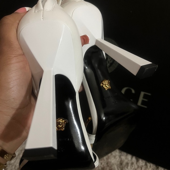 Versace White Heels with Gold Chain Detail - Picture 6 of 7
